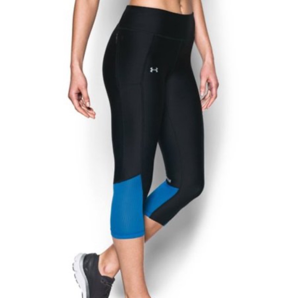 Under Armour 3/4 Compression Leggings Size Woman’s XL